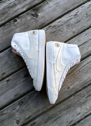 Nike blazer. женские кроссовки. кроссовки кожаные. кроссовки nike.