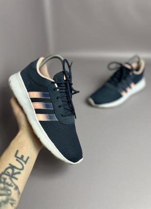 Жіночі кросівки adidas6 фото