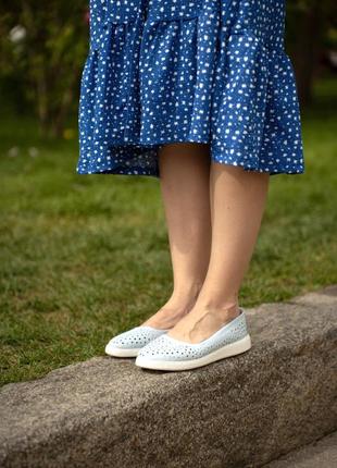 Женские балетки летние кожаные с перфорацией р36-42 туфли лоферы мокасины слипоны голубые