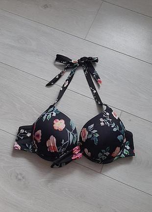 Верх от купальника состояние нового 80a h&m