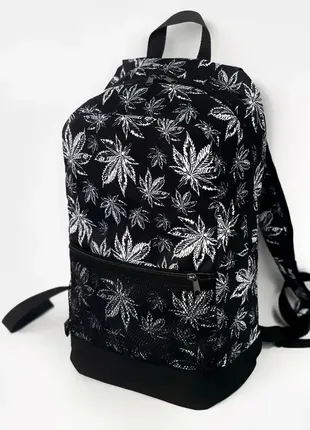 Рюкзак чорний із принтом гербарій2 фото