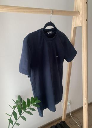 Темно синяя футболка calvin klein, новая, оригинал размер s4 фото