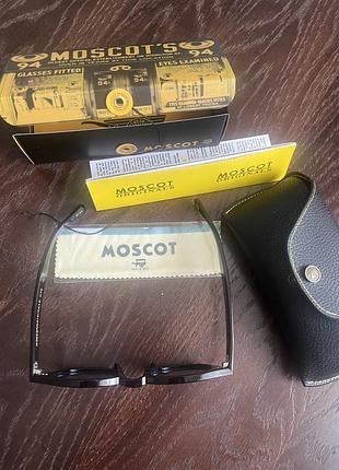 Окуляри сонцезахисні moscot