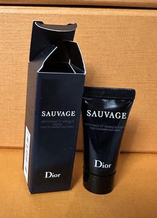 Sauvage cleanser & face masck  dior створив очищувальну маску, гель для вмивання для обличчя sauvage
