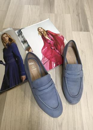 Стильні замшеві блакитні туфлі лофери оксфорди m&s р.373 фото