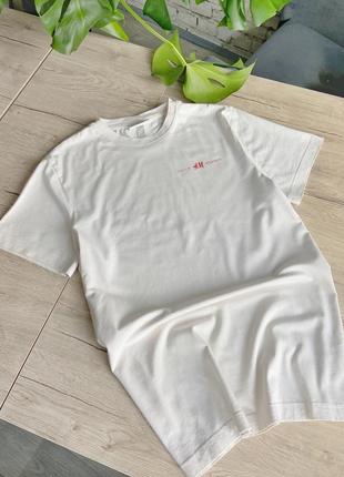 Стильная базовая футболка h&m