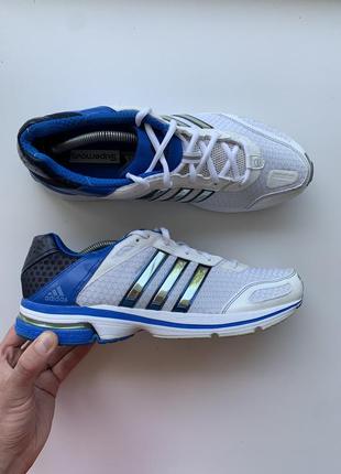 Кроссовки adidas supernova