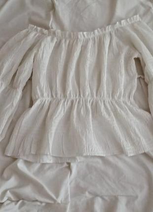 Блузка белая женская с долгими рукавами