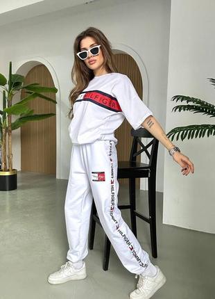 Спортивный костюм в стиле Tommy hilfiger