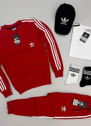 Набір adidas: світшот-штани-футболка-кепка-2пари шкарпетки