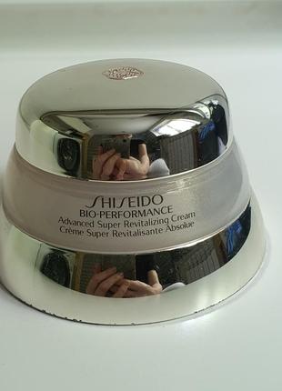 Крем проти старіння шкіри shiseido bio-performance advanced