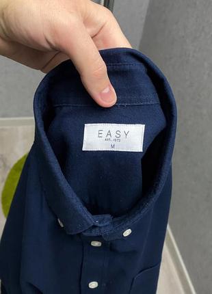 Синяя рубашка от бренда easy5 фото