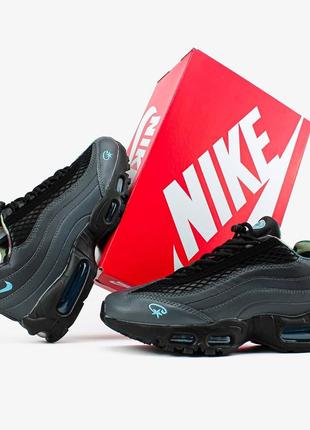 Кроссовки в стиле nike air max 95