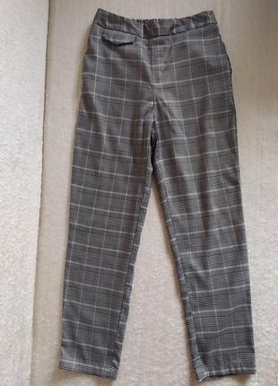 Як нові!гарні штани з кишенями р. s.