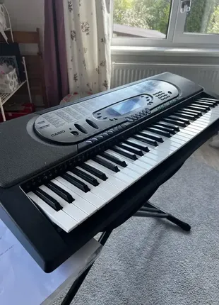 Клавішний інструмент casio ctk-571