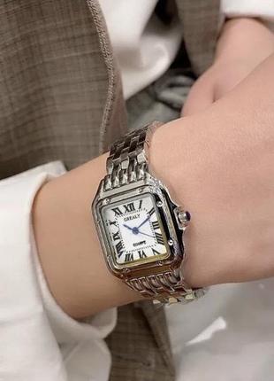 Годинник в стилі cartier