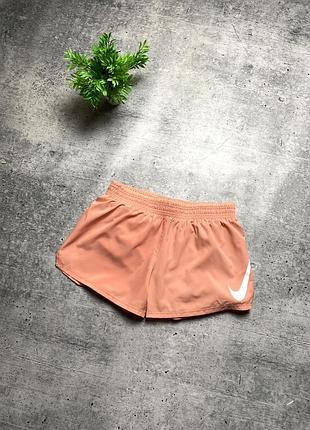 Жіночі шорти nike big swoosh