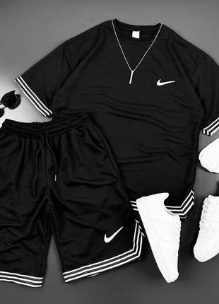 Костюм летний nike шорты + футболка🖤