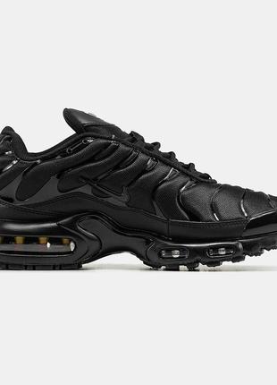 Nike air max plus tn black