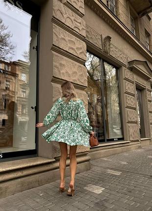 Платье в цветочки легкое нежное летнее