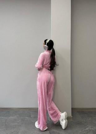 🌸велюровый костюм: укороченный худи и штаны свободного кроя3 фото