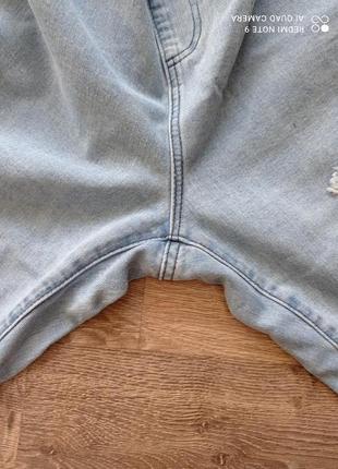 Модняві джинси для пишної красуні4 фото
