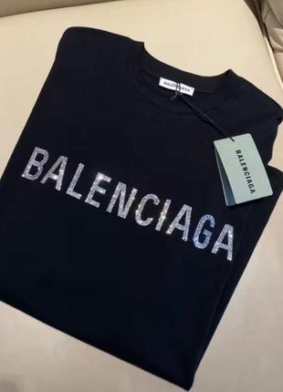 Новая футболка balenciaga