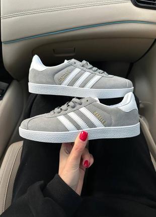 Adidas gazelle light grey