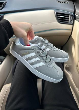 Мужские кроссовки серые adidas gazelle light grey