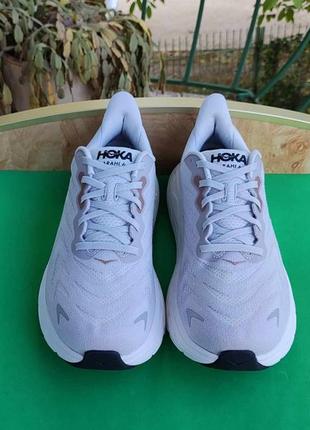 Кроссовки hoka arahi 6 wms 26,5 см.