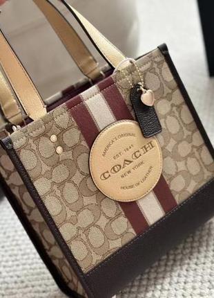 Жіноча сумка  coach dempsey коач сумочка