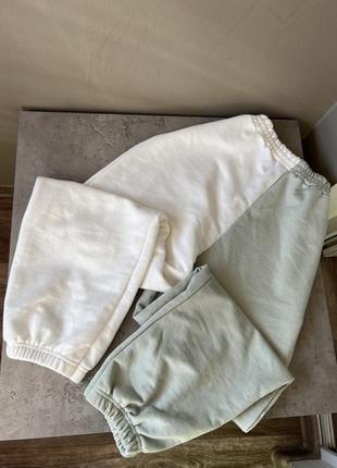 Джогеры двухцветные спортивные штаны белый/оливковый трендовые стильные прогулочные на резинках/манжетах missyemp л