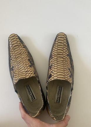 Чоловічі туфлі із шкіри крокодила dino vittorio