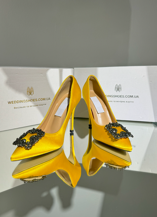 Праздничные атласные желтые туфли blahnik 10 cm2 фото