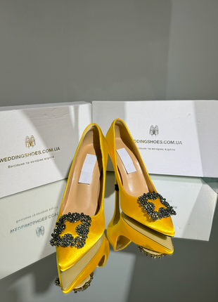 Праздничные атласные желтые туфли blahnik 10 cm3 фото