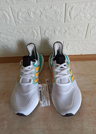 Кроссовки adidas ultraboost 22 42р оригінал