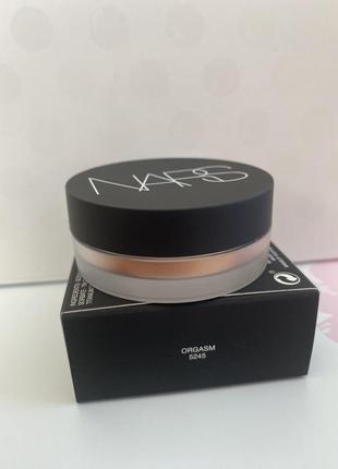 Розсипчата пудра хайлайтер з ефектом сяйва nars orgasm illuminating loose powder (2.5g)