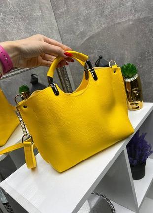 Женская стильная и качественная сумка из эко кожи желтая2 фото