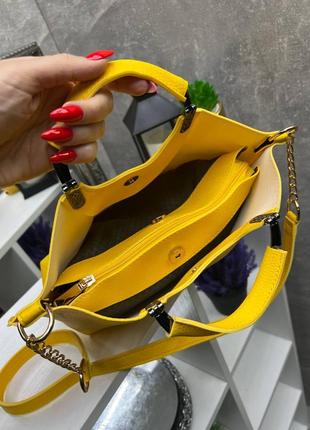 Женская стильная и качественная сумка из эко кожи желтая9 фото
