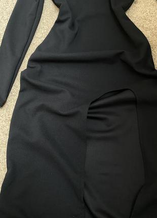 Платье миди черного цвета3 фото