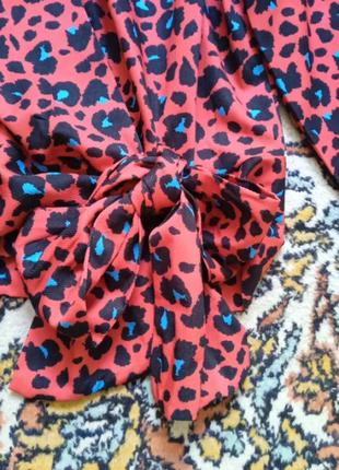 Жіноча блуза нарядна на запах червона леопард нова розмір s,m6 фото