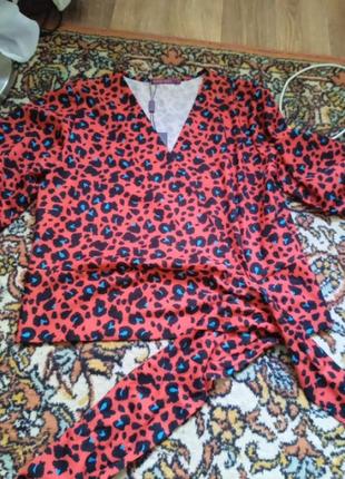 Жіноча блуза нарядна на запах червона леопард нова розмір s,m9 фото