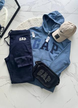 Костюм gap