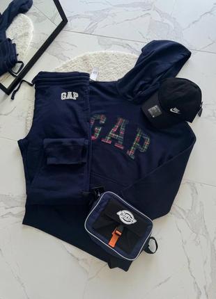 Костюм gap