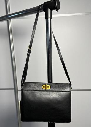 Шкіряна сумка чорна жіноча reserved стильна