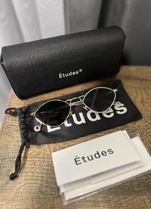 Солнцезащитные очки etudes9 фото