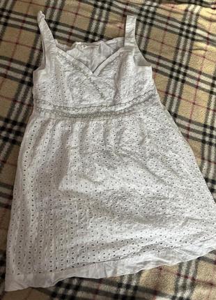 Красивое белое сарафан из прошвы платья пляжное платье