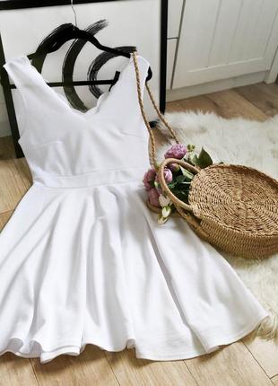 Белоснежное платье от boohoo, размер l-xl