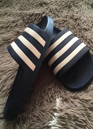 Шльопанці хлопчику adidas 39 р 40 р