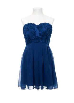 Красивое синее платье elise ryan с аппликацией